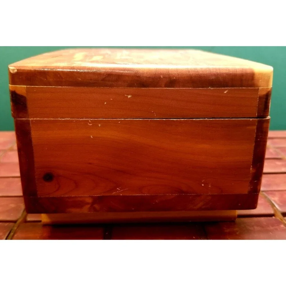Vintage New Hampshire Souvenir Cedar Jewelry Box Mid Century Retro 8
